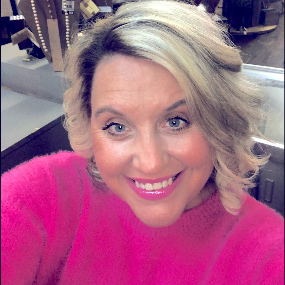 Meet your Posher, Melissa